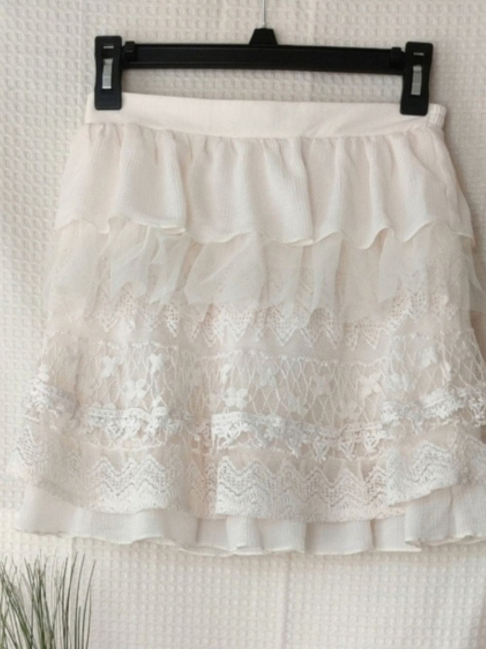 D. Signed by Disney Girls Ivory Tiered Skirt Size M(10/12)